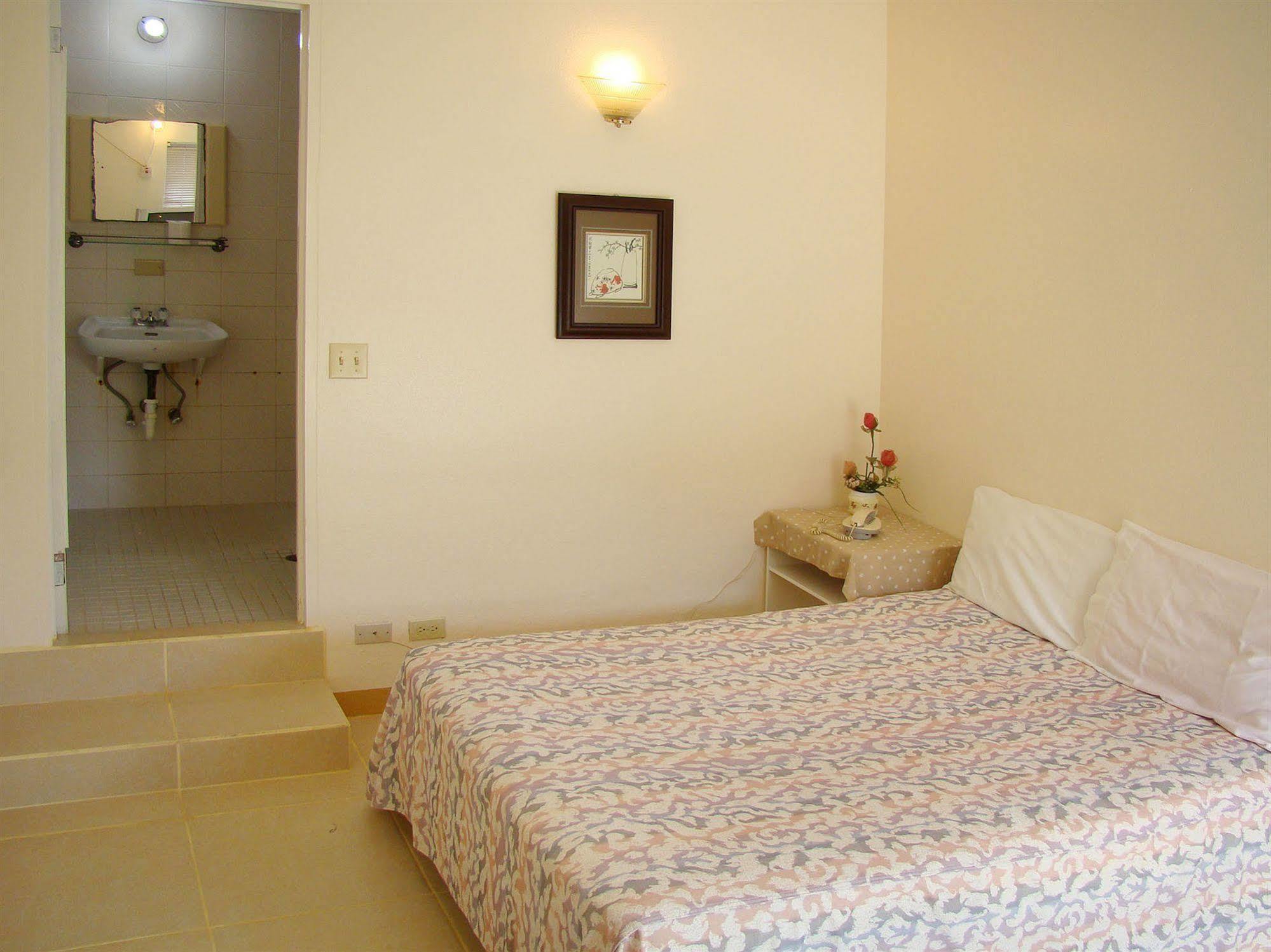 Micro Beach Hotel Garapan Dış mekan fotoğraf